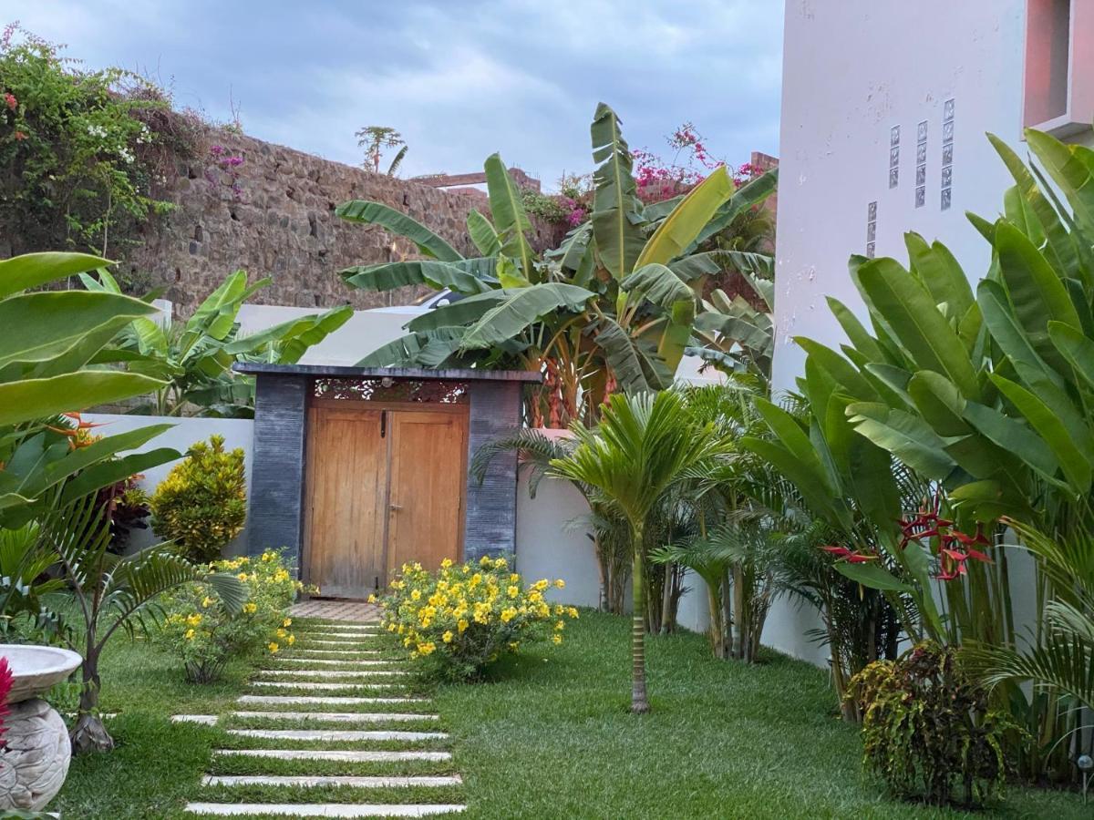 Villa Kintana Naka Hell-Ville Ngoại thất bức ảnh